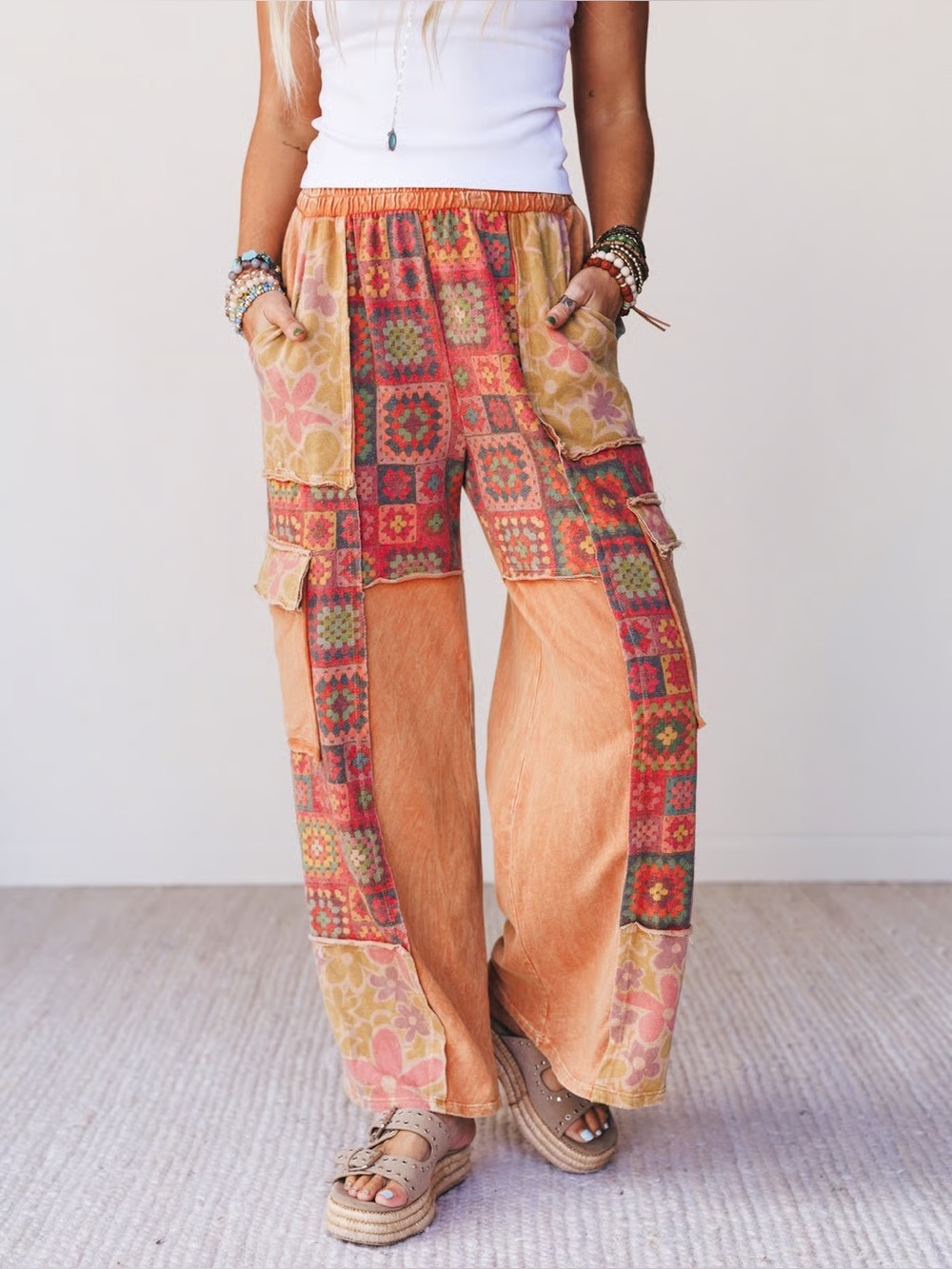 NWT J.Her Granny Square Tile Boho Print Cargo Pocket Pants - Picture 14 of 14